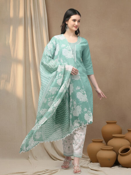Aronita Woman Mint Green Suit Set